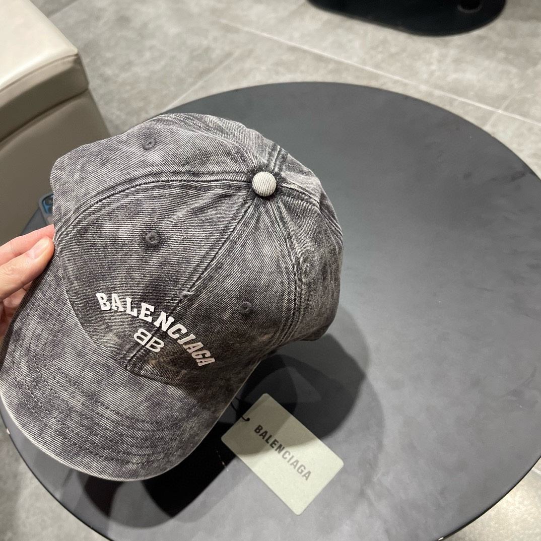 Balenciaga Caps